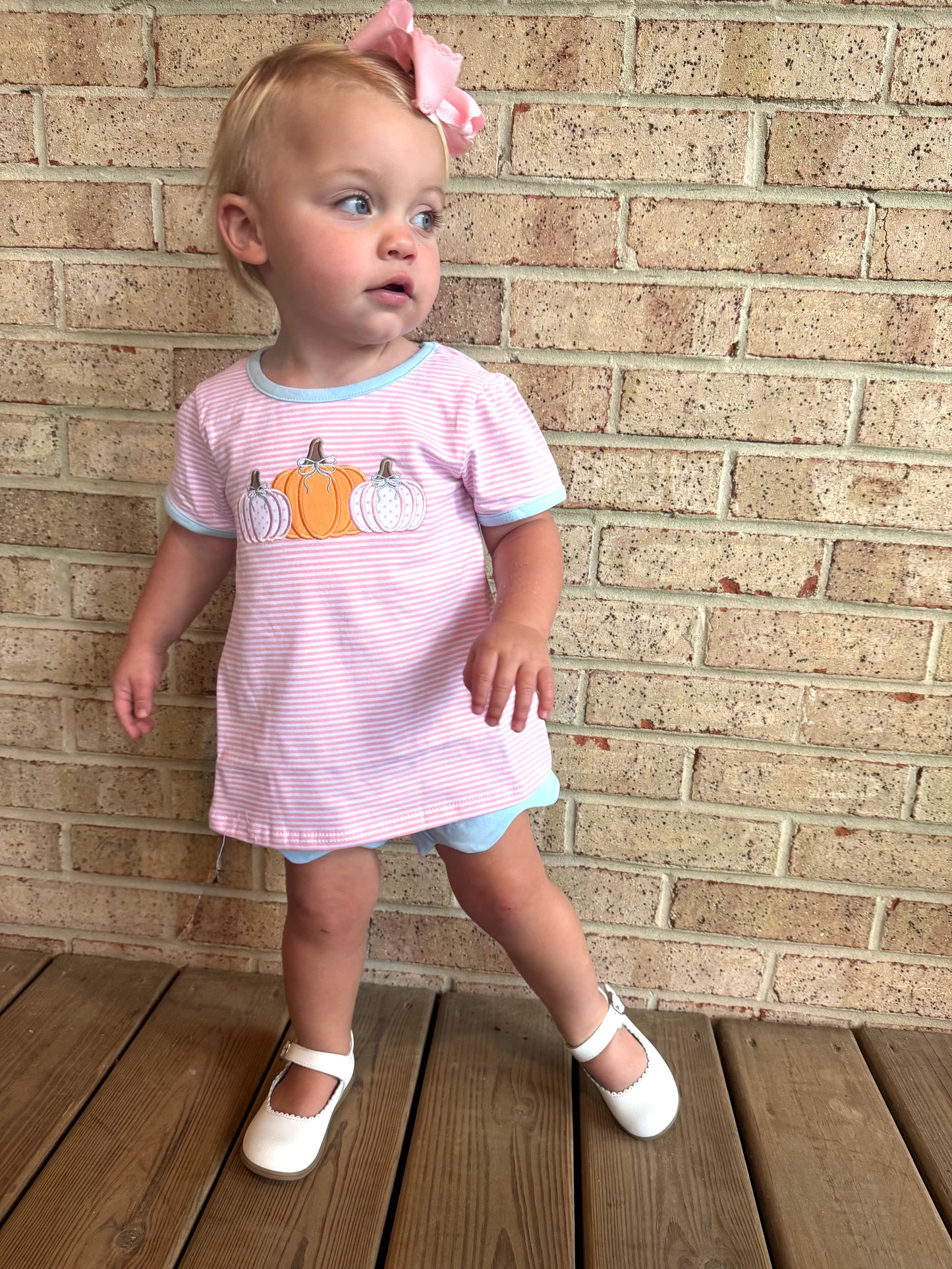 Pumpkin Pals Scallop Short Set