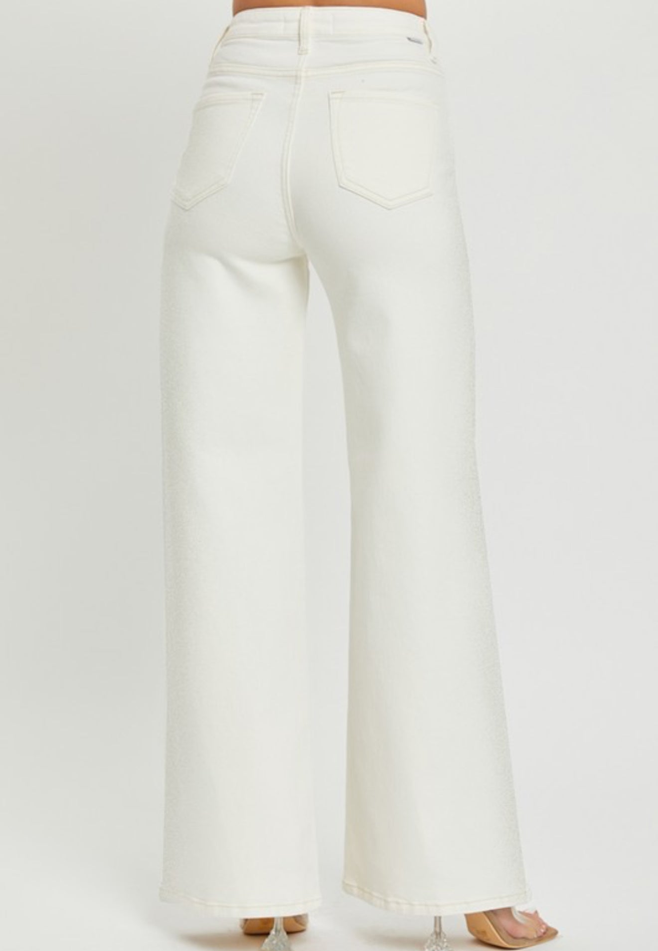 Tummy Control Risen Jeans